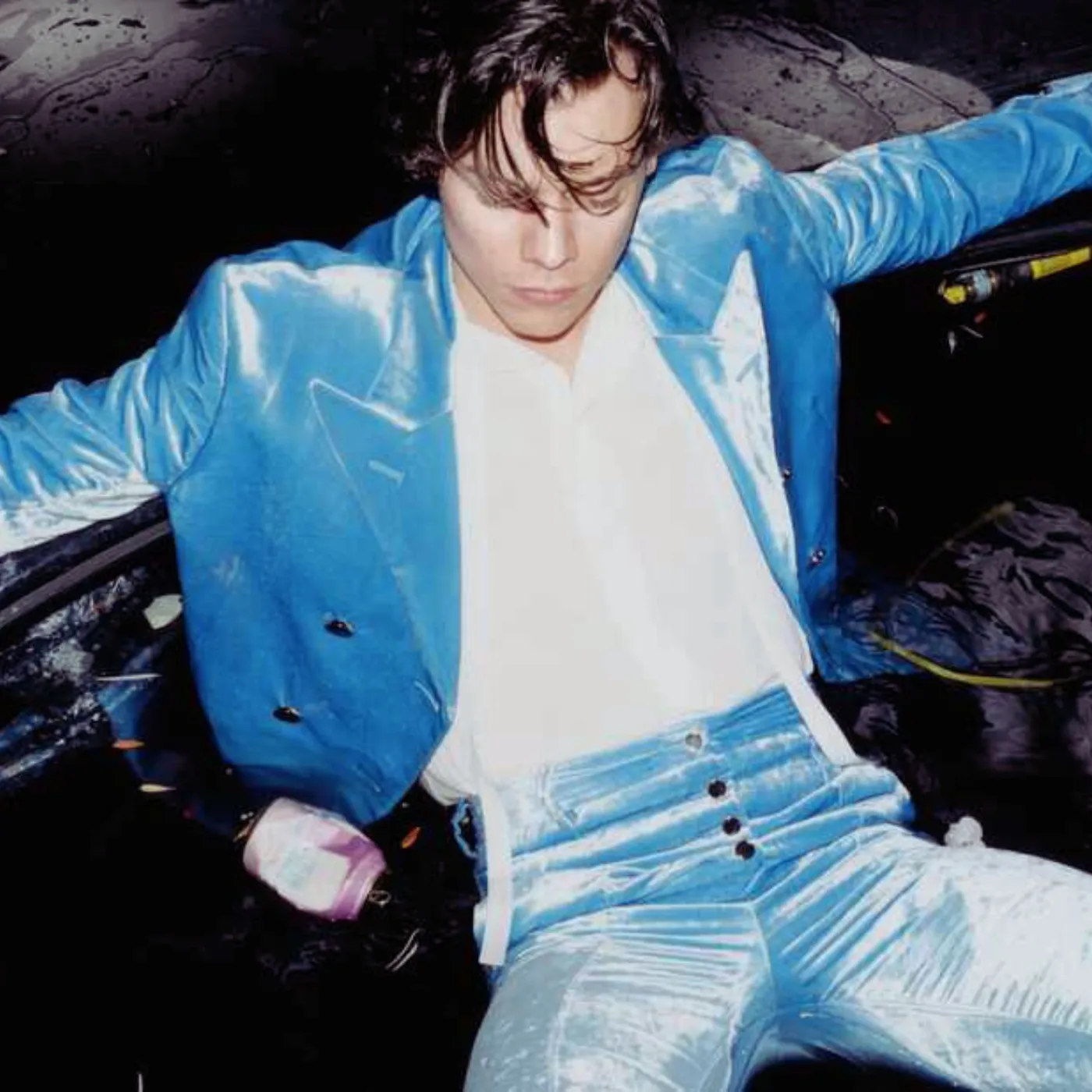 image_684bedf56e4aa Music Insiders on Edge—Harry Styles Might Nuke the Charts Overnight