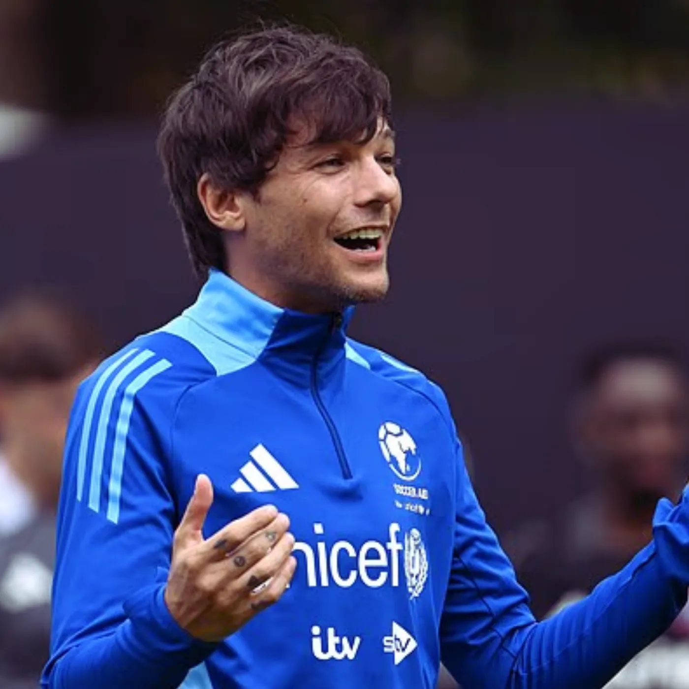 image_684cd40901f07 Louis Tomlinson’s Cold Stare Left Sam Thompson Shaking—Then He Quit