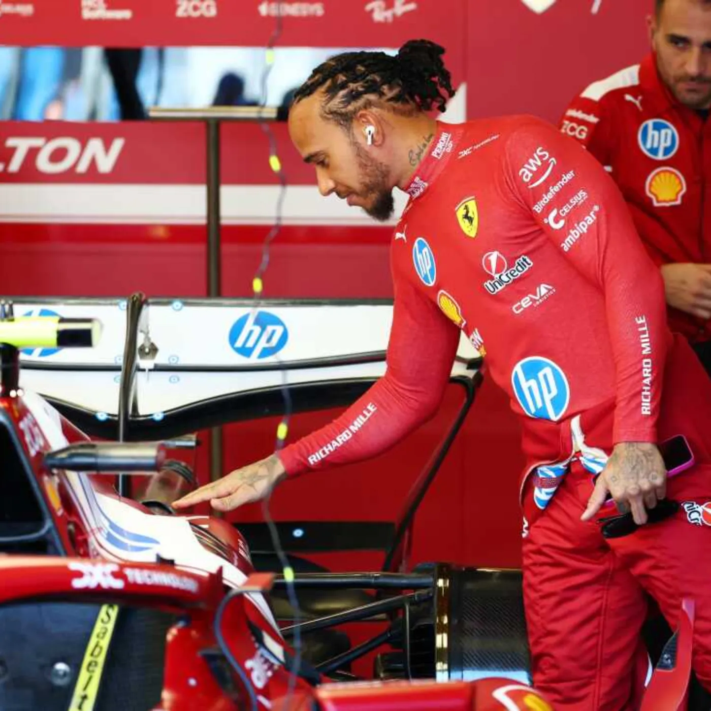 image_684cef5d560e1 “They Paid $13,500 for This?!” — What Only 100 People Just Saw Inside Lewis Hamilton’s ‘House 44’ Is Blowing Up F1