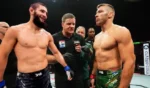 Dricus du Plessis vows to brutally destroy Khamzat Chimaev and add him to his list of weeping victims. 1 Dricus du Plessis vows to brutally destroy Khamzat Chimaev and add him to his list of weeping victims.