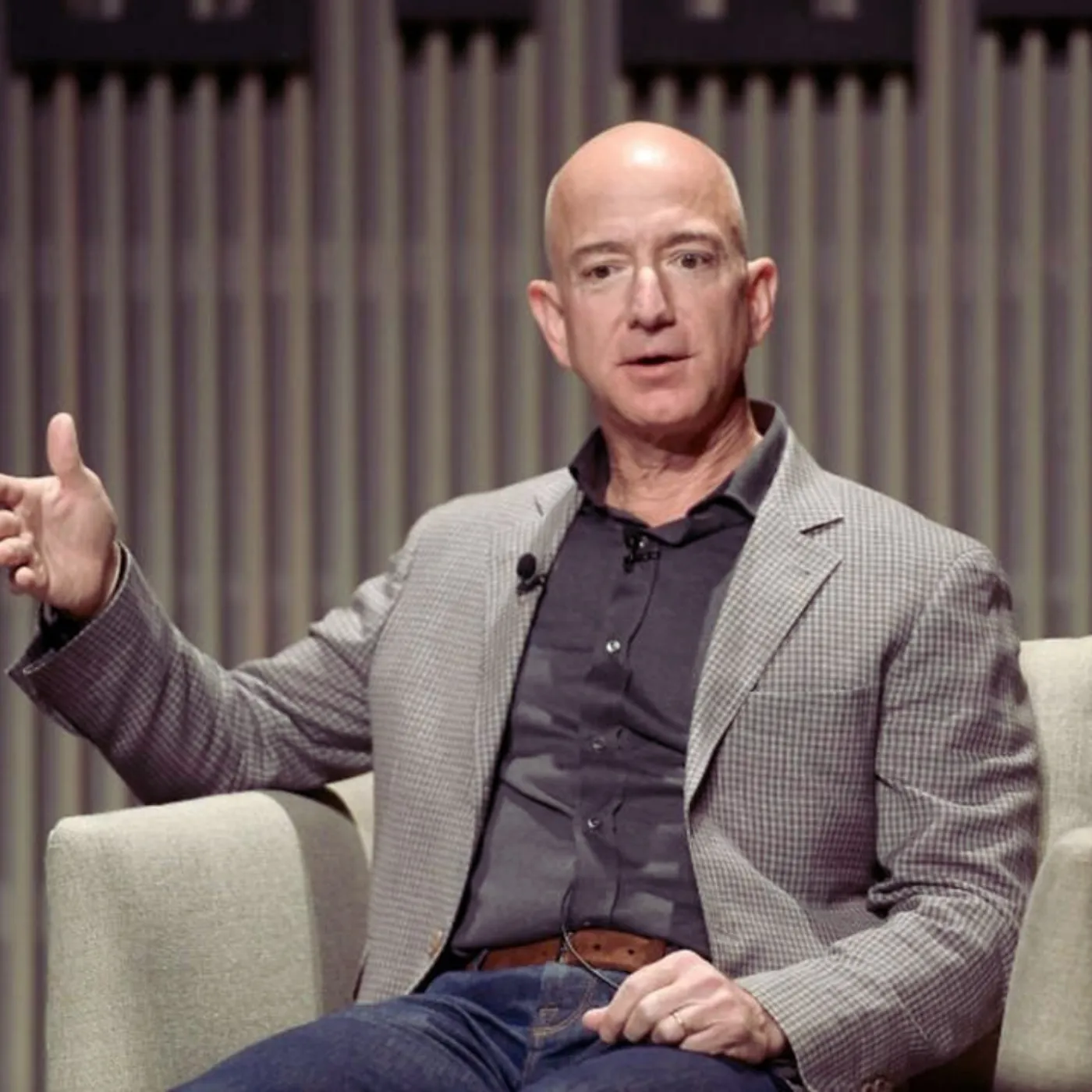 image_684cfcfc24adb Jeff Bezos’s Reign Ends? Larry Ellison’s $40 Billion Surge Breaks All Records
