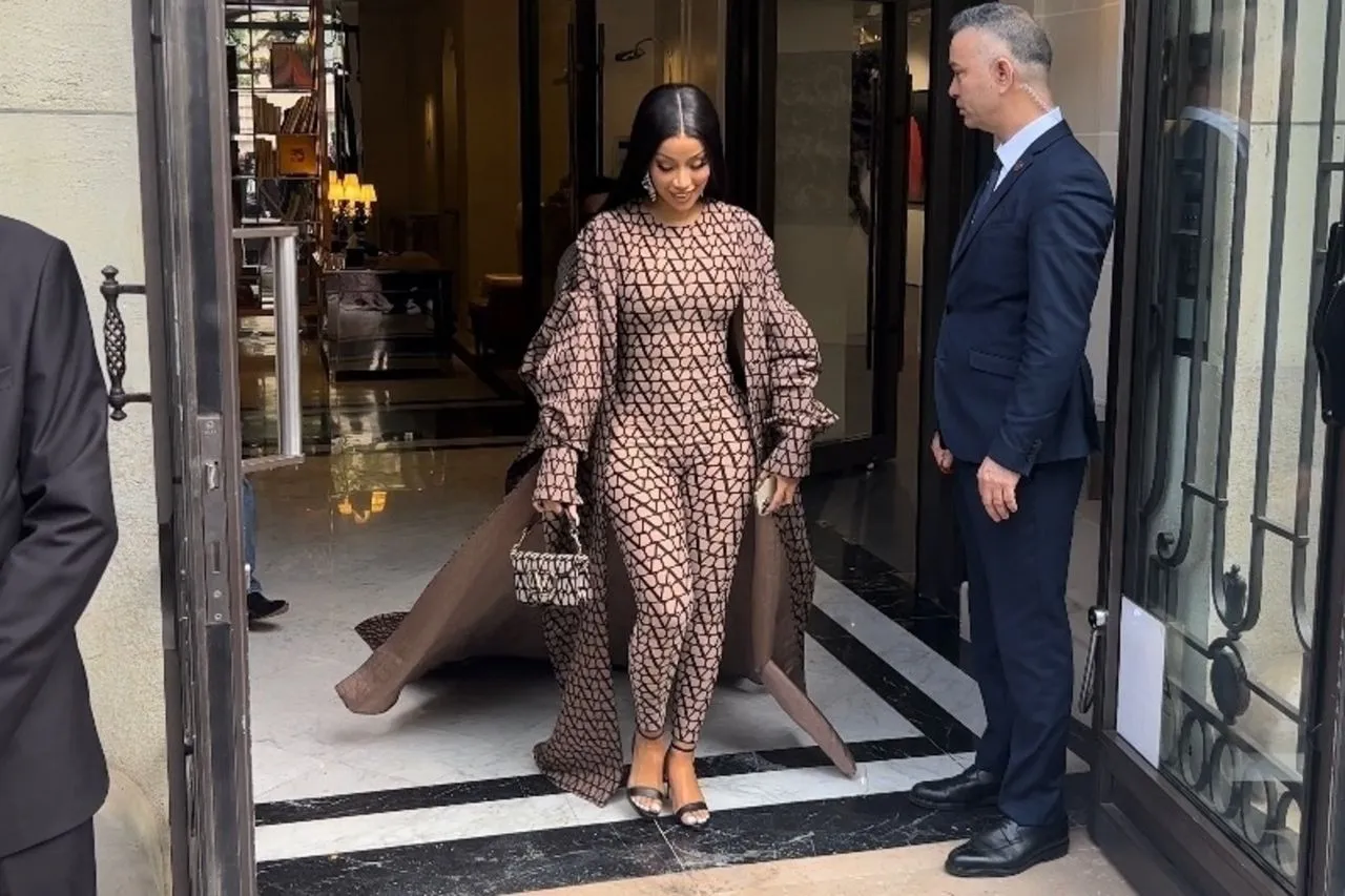 image_684f869bc0283 Cardi B Just Did What No One Dared: Hermès Bent the Rules Just for Her!