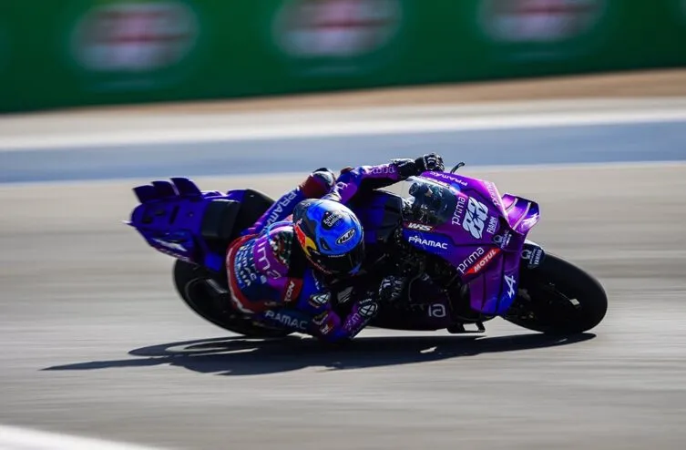 image_684f9267b6814 Running Against Fate: Miguel Oliveira Asserts 'I Don't See Myself on the Couch...' Despite Adversity