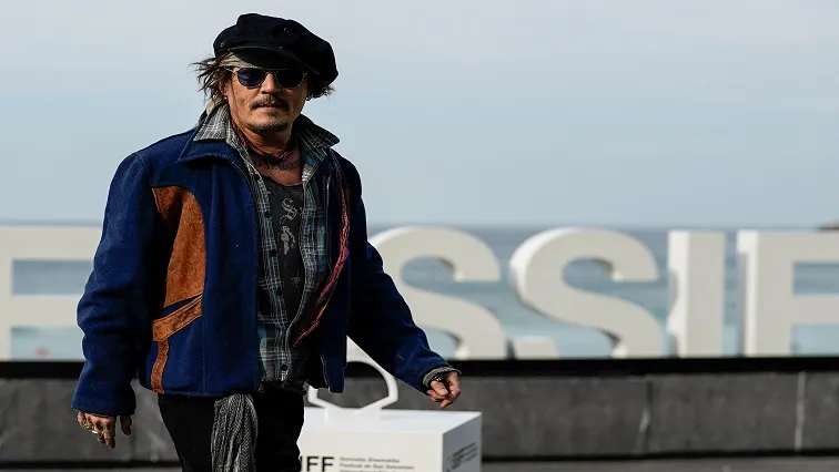 image_684fc24de2d84 Johnny Depp Quietly Signs Several New Contracts – Secret Project Drives Fans Wild!