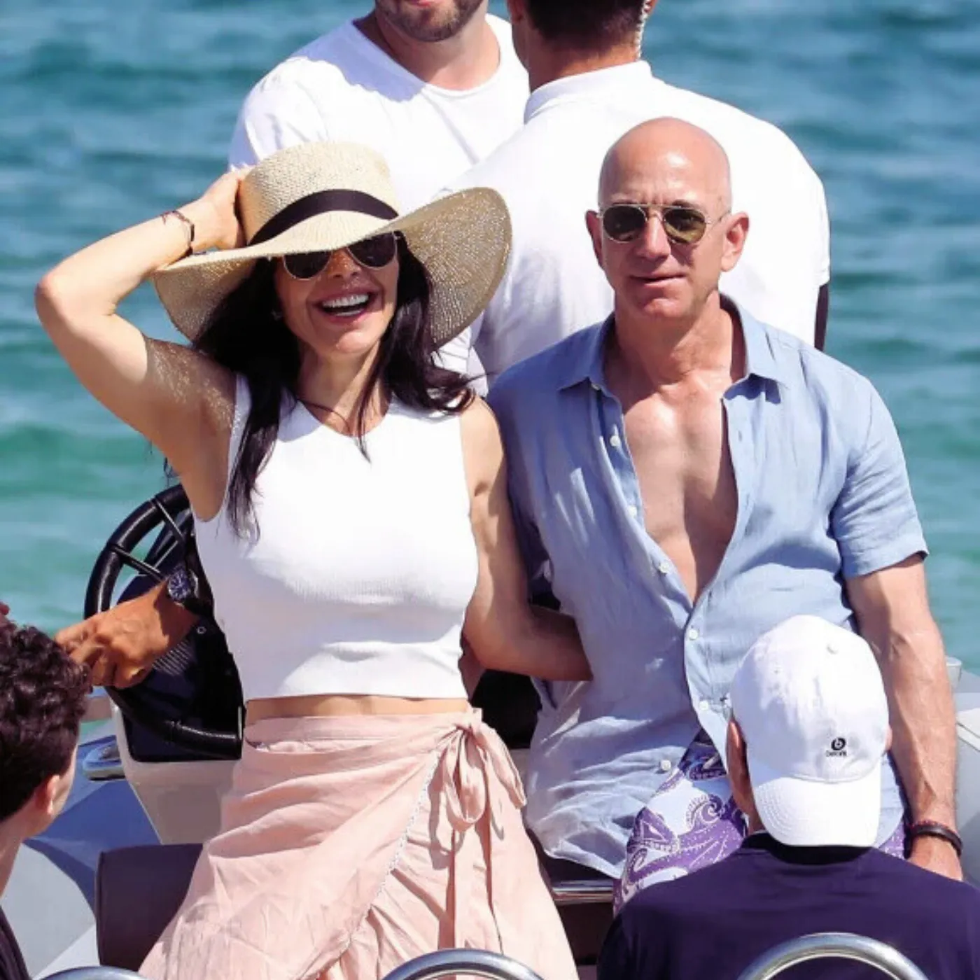 image_6850d8a94ea83 Italy to Jeff Bezos: “Take Your $100M Wedding and Leave!” — Locals Fume Over Venice Takeover