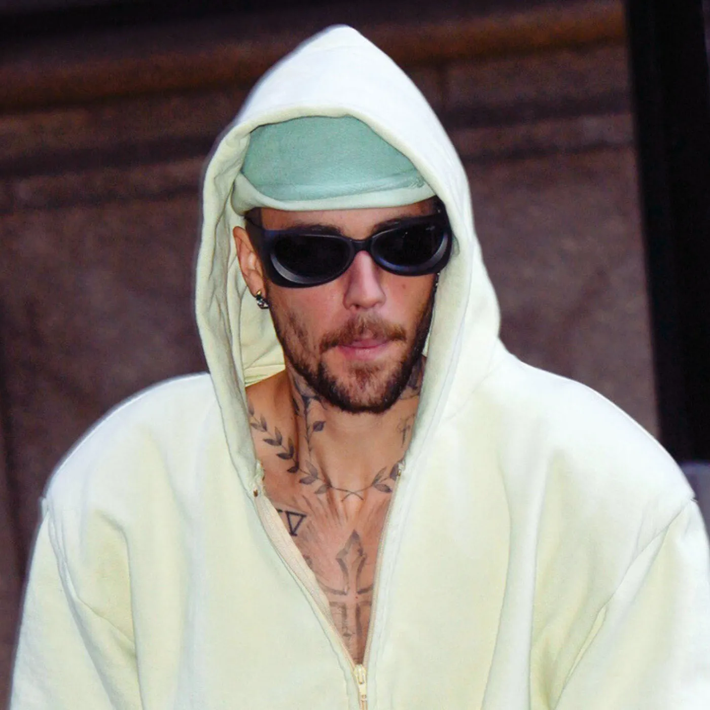 image_6850f4e2cc3ba Justin Bieber Loses Control in Viral Paparazzi Clash That Shatters His Clean Image