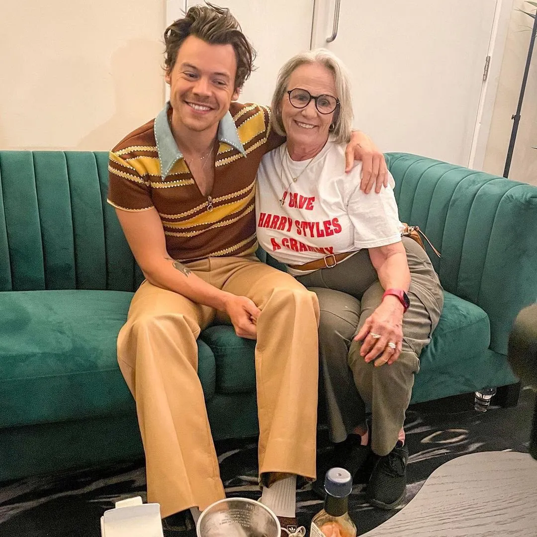 image_685243d676658 Nobody Expected This: A 78-Year-Old Grandma and Harry Styles Share a Secret That’s Breaking the Internet