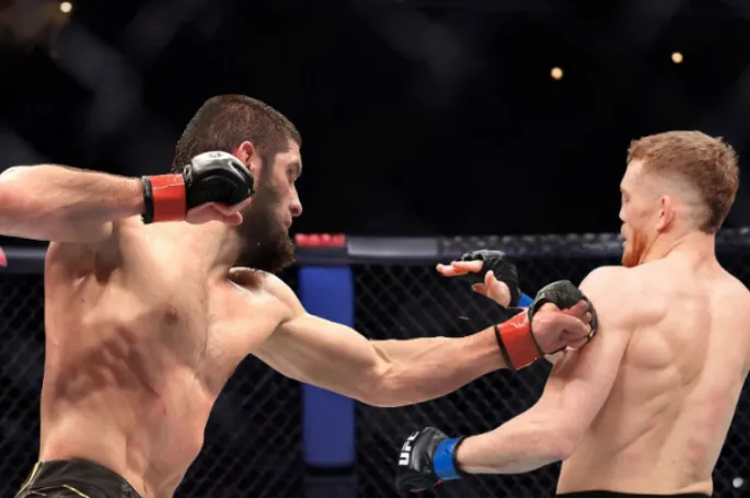 "Islam Will Take Down Jack with a Standing Move!" – Shocking Statement from Islam Makhachev's Coach 19 "Islam Will Take Down Jack with a Standing Move!" – Shocking Statement from Islam Makhachev's Coach