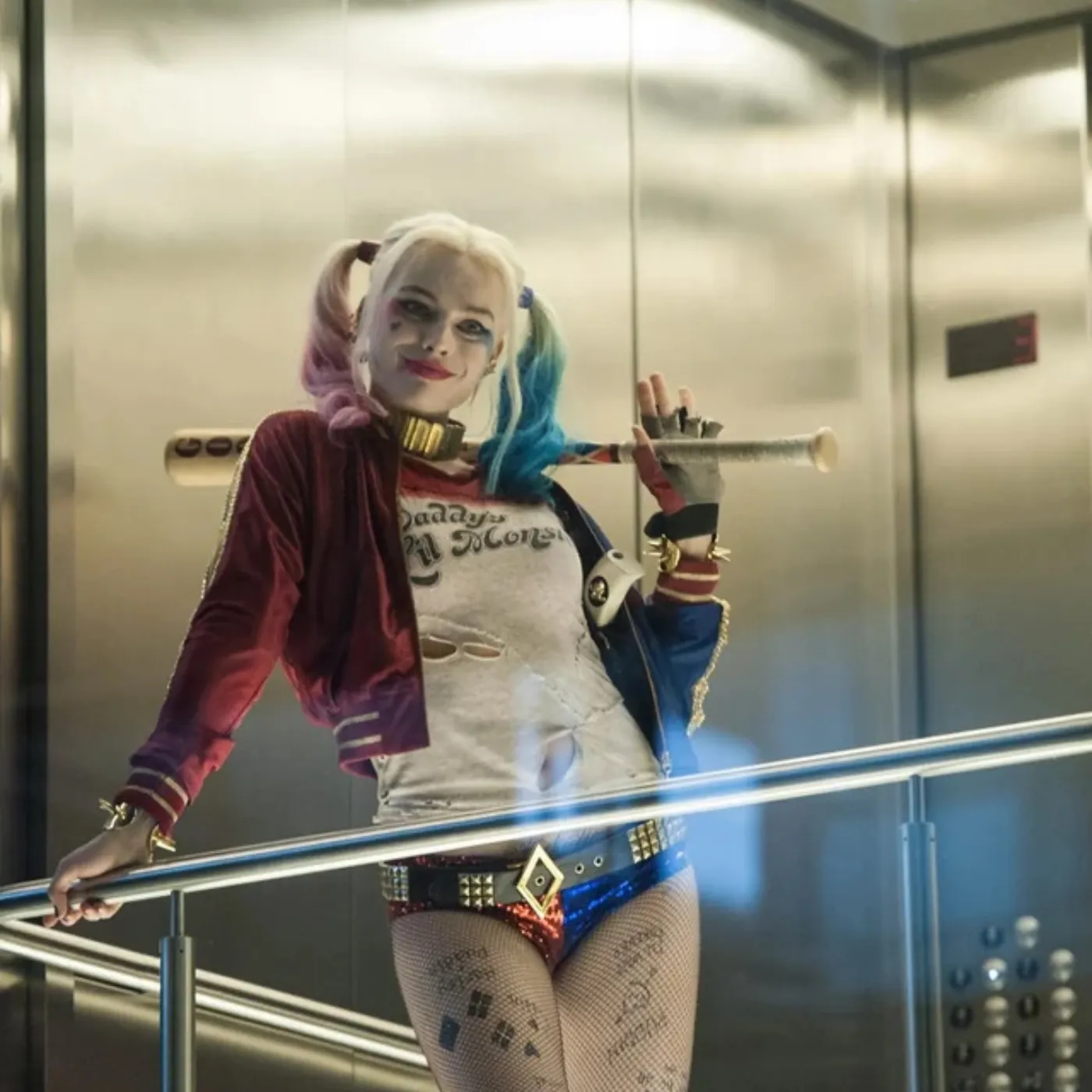This One Drunken Night Made Margot Robbie Swear Off Tattooing Forever