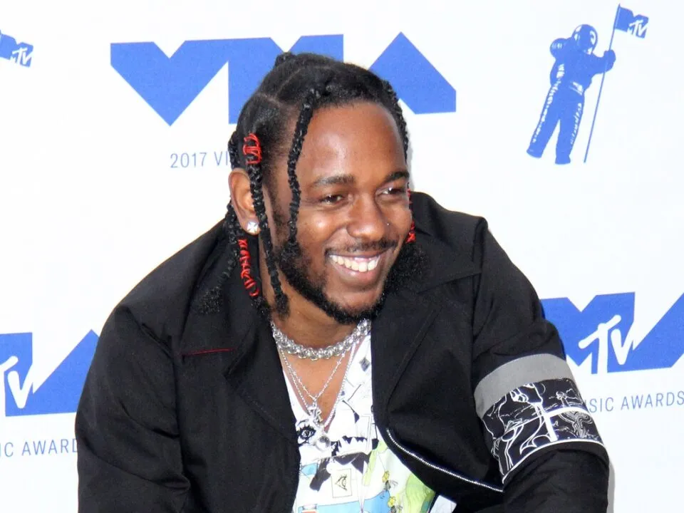 That’s Kendrick?! What He Did With a 3-Year-Old on the Street Is Breaking Hearts and the Internet