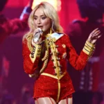 Sabrina Carpenter Sets Social Media on Fire with Stunning Photo of Her Younger Mom 1 Sabrina Carpenter Sets Social Media on Fire with Stunning Photo of Her Younger Mom