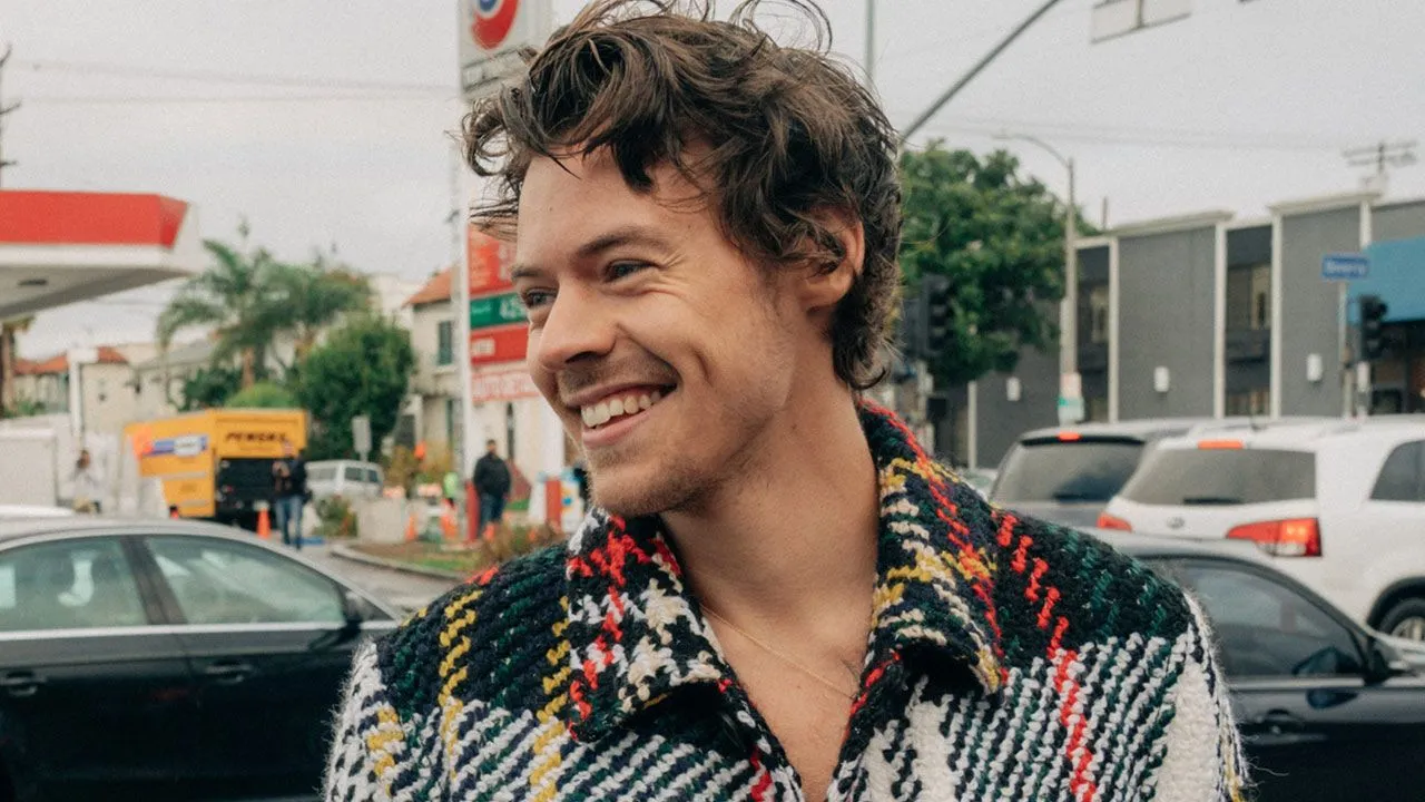 Harry Styles Grew Up in This Quiet Town — And Fans Are Losing It Over the Hidden Bakery Locals Swear By