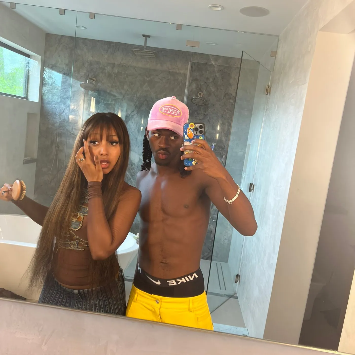 The Blink-and-Miss Moment: Lil Nas X and PinkPantheress’s Shocking Kiss That Set the Internet on Fire