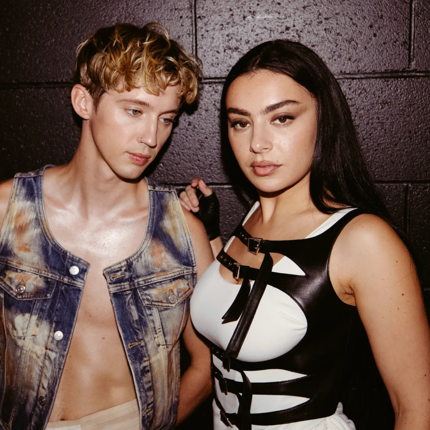 image_685616a281d6c Everyone Walked Out—But Charli XCX Chose to Stay When Troye Sivan Fell Apart