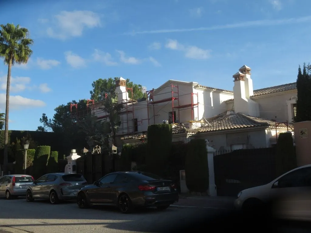 image_68564167106be Novak Djokovic Walks Away from $11.5M Mansion — But Wait Until You See Where He’s Headed
