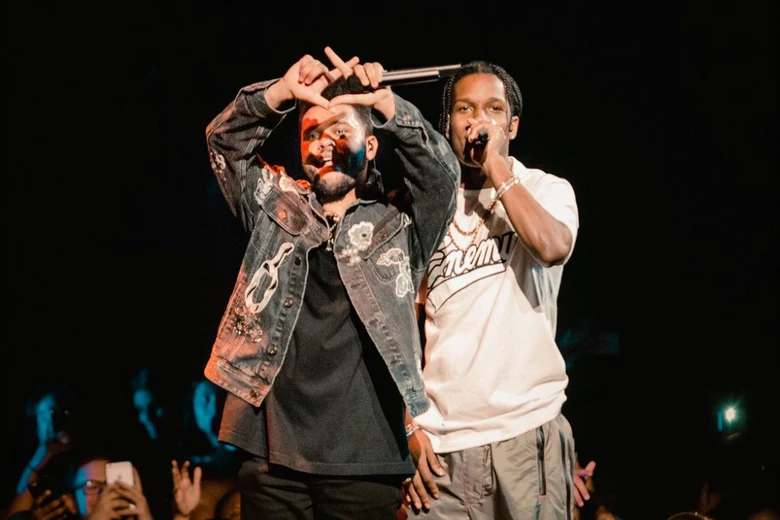 image_6858f81d92634 A 9-Year-Old Just Stole the Show from The Weeknd and Playboi Carti in Chicago!