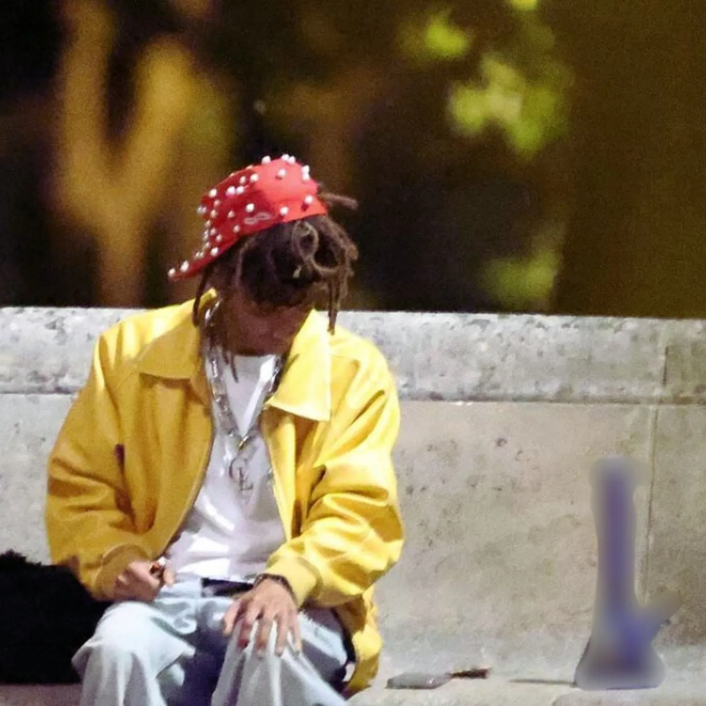 Jaden Smith Spotted Alone in Paris Park at 3AM in Scene That Has the Internet Asking Questions 19 Jaden Smith Spotted Alone in Paris Park at 3AM in Scene That Has the Internet Asking Questions