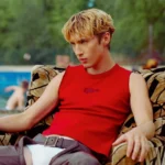 Troye Sivan Just Gave the Internet a Body Check It Didn’t Ask For
