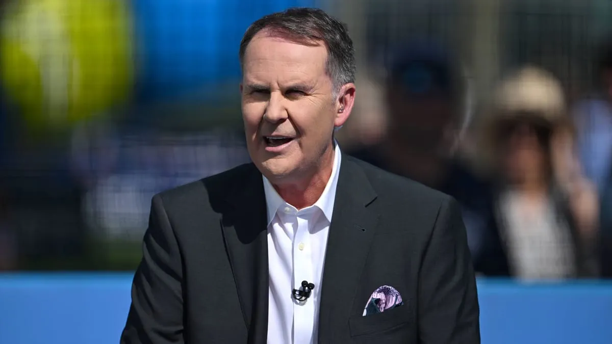image_685a6878b2325 “One Line Got Him Pulled” — Why Tony Jones Was Cut from Wimbledon After Djokovic Remark