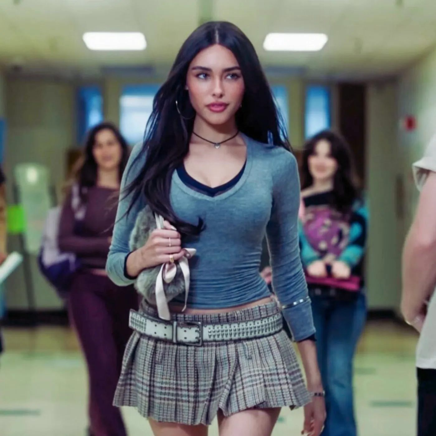 image_685b7b75c9a9e ‘Everything Is Connected?’ Madison Beer’s Comment Under Justin Bieber’s Post Ignites Internet Chaos