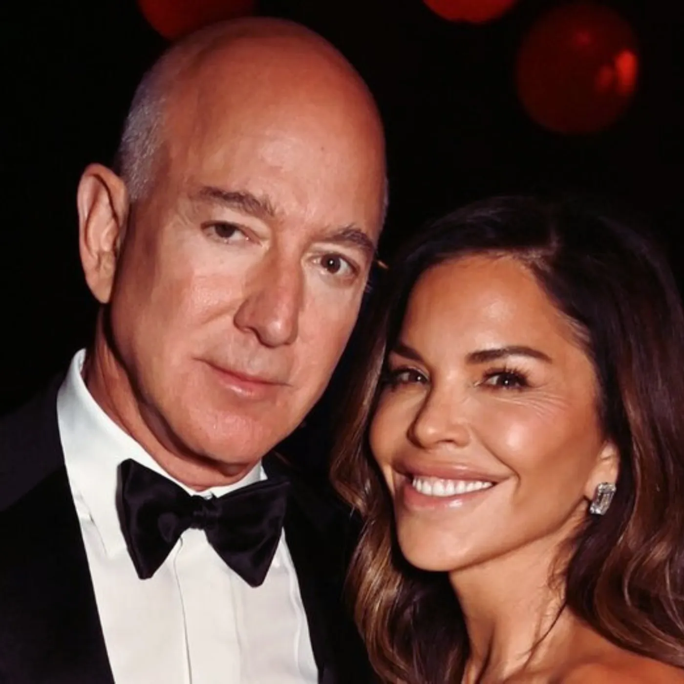 image_685cc6cdc99b6 Jeff Bezos Spotted En Route to Venice But Everyone’s Talking About What’s in His Hand