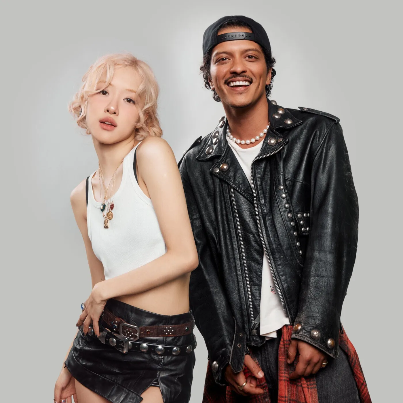 image_685ccea5f1624 Bruno Mars Just Called Rosé His “Number One Girl” Without Saying a Word