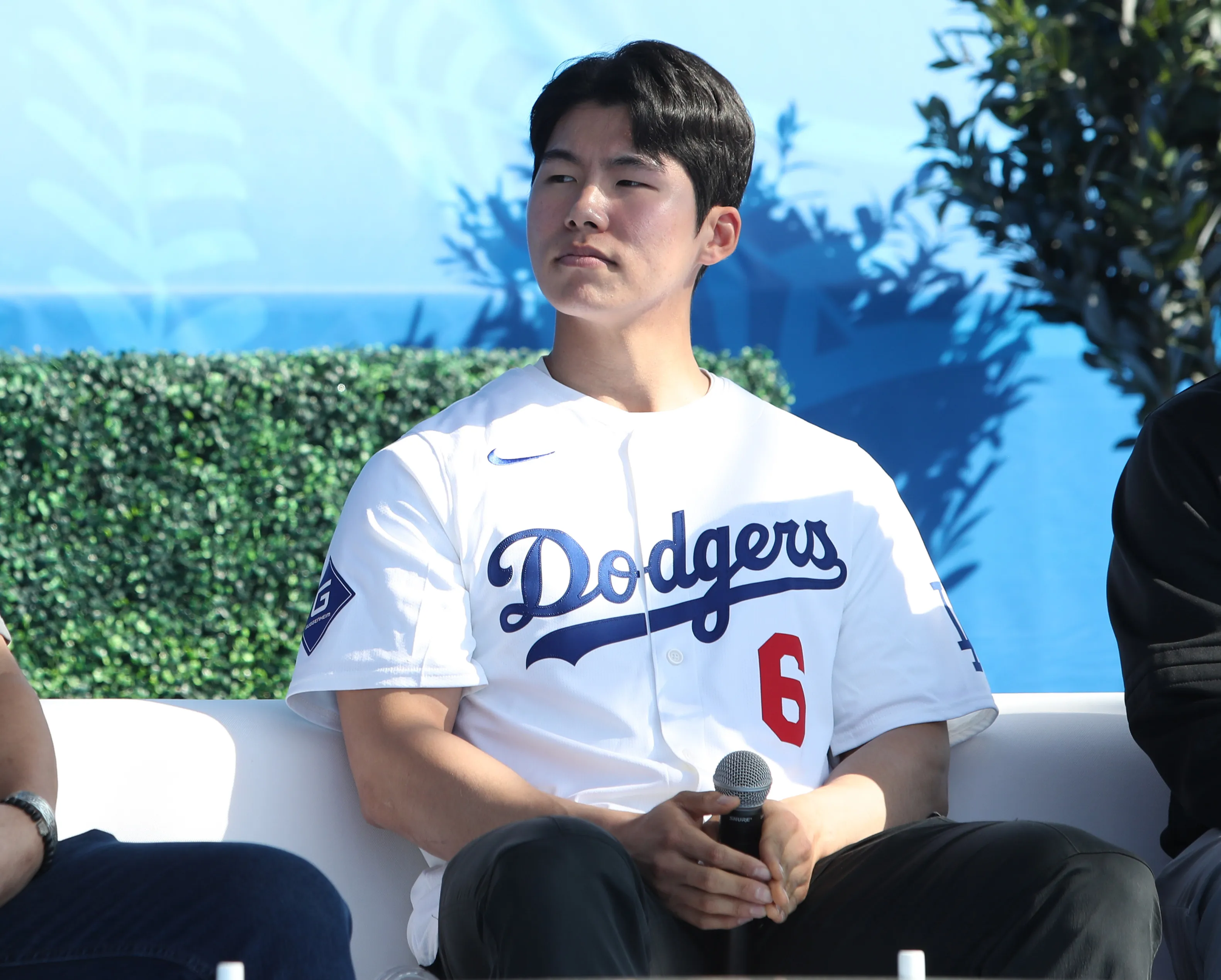 image_685dfa39870f0 Roki Sasaki and Hyeseong Kim Said They’re Just Friends… But These Photos Tell a Very Different Story