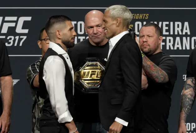 Behind the Scenes Mystery: Ilia Topuria and Charles Oliveira Close Before the Life-or-Death Match?