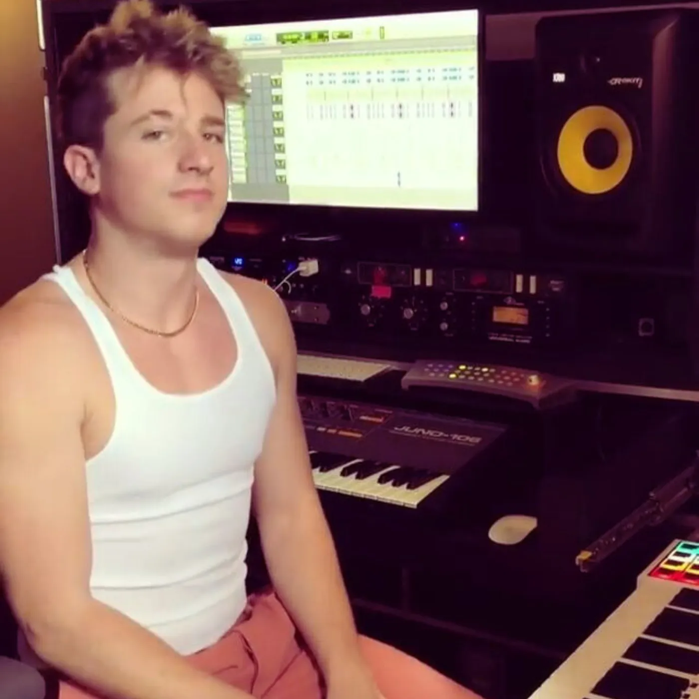 image_685e7260d1416 The Real Reason Artists Fear Working with Charlie Puth