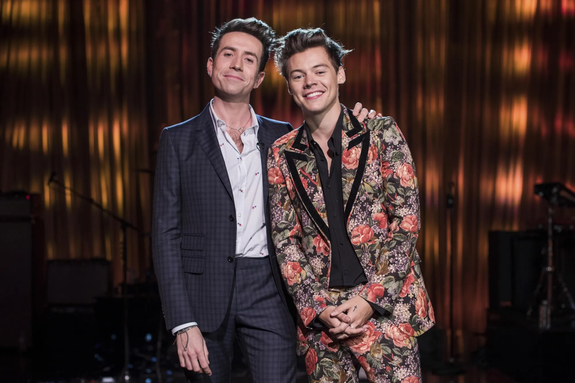 Caught at 6AM? Harry Styles Leaves Nick Grimshaw’s House — And Fans Think Nick Grimshaw’s Engagement Is a Massive Cover-Up 19 Caught at 6AM? Harry Styles Leaves Nick Grimshaw’s House — And Fans Think Nick Grimshaw’s Engagement Is a Massive Cover-Up