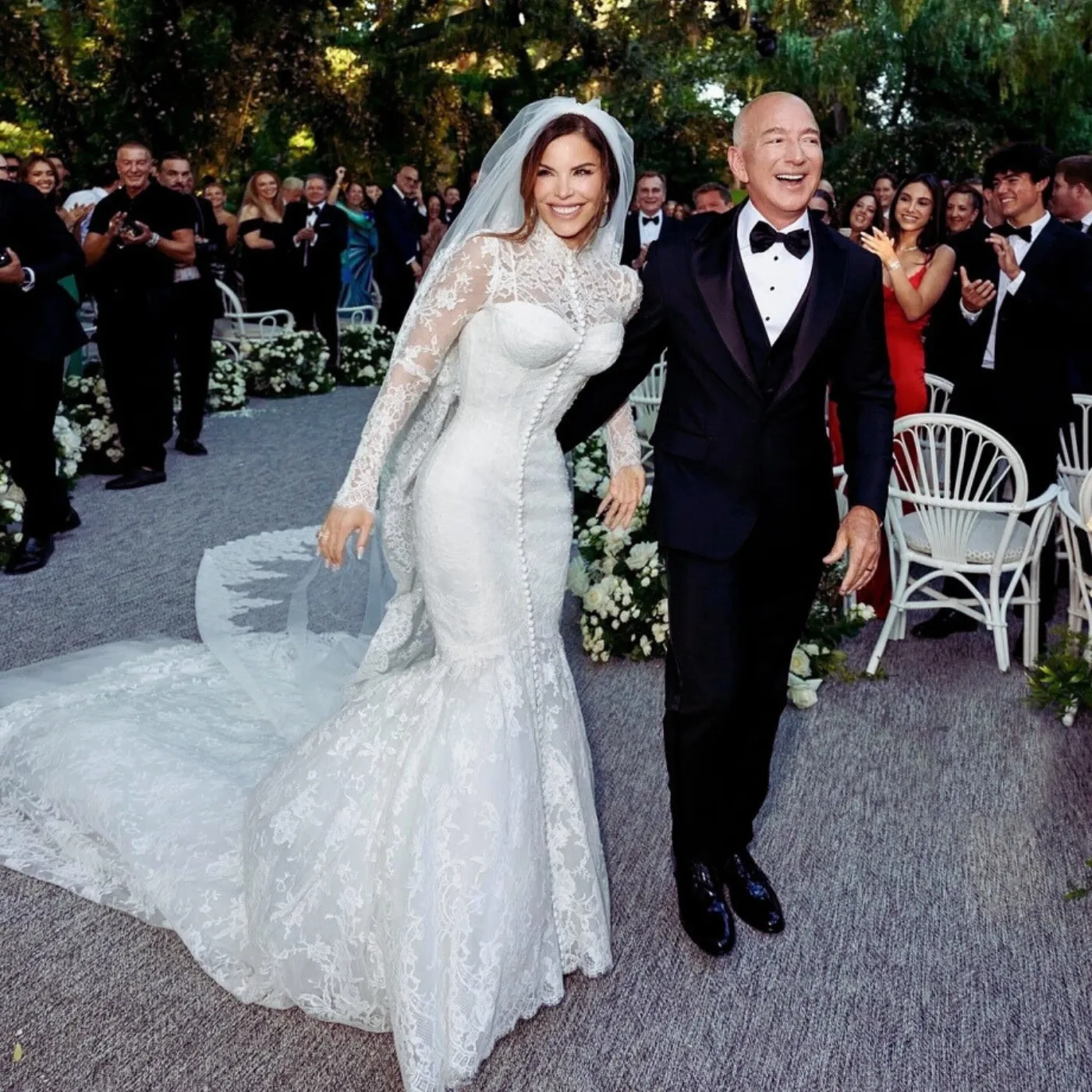 image_685f55e00524d Jeff Bezos Wedding Ignites Frenzy After Lauren Sánchez Secret Fitting Leaks