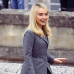 Sabrina Carpenter Stuns Paris Fashion Week with Show Stealing Look 1 Sabrina Carpenter Stuns Paris Fashion Week with Show Stealing Look