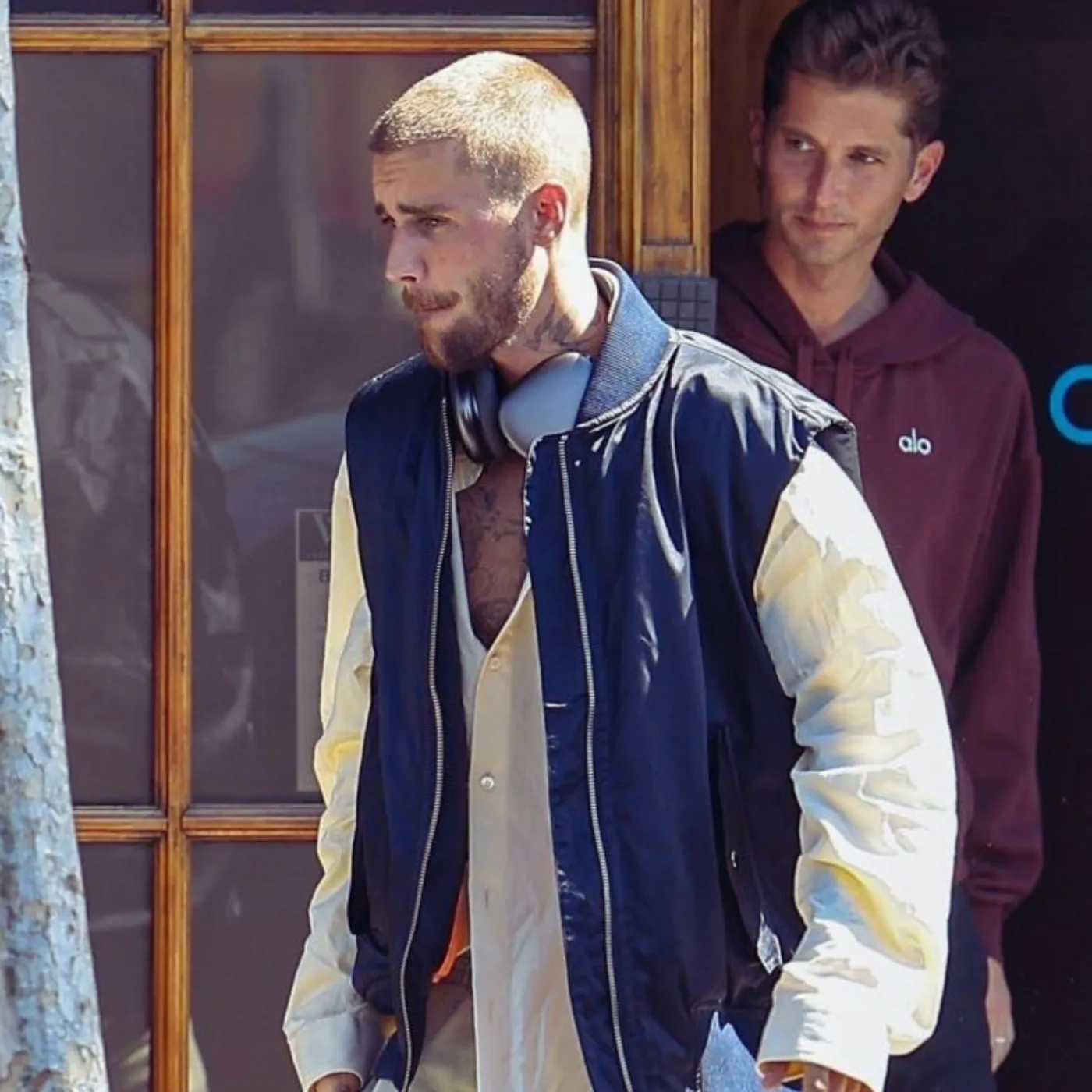 image_6861845fddb58 Justin Bieber Leaves Voda Spa with Unrecognizable New Look