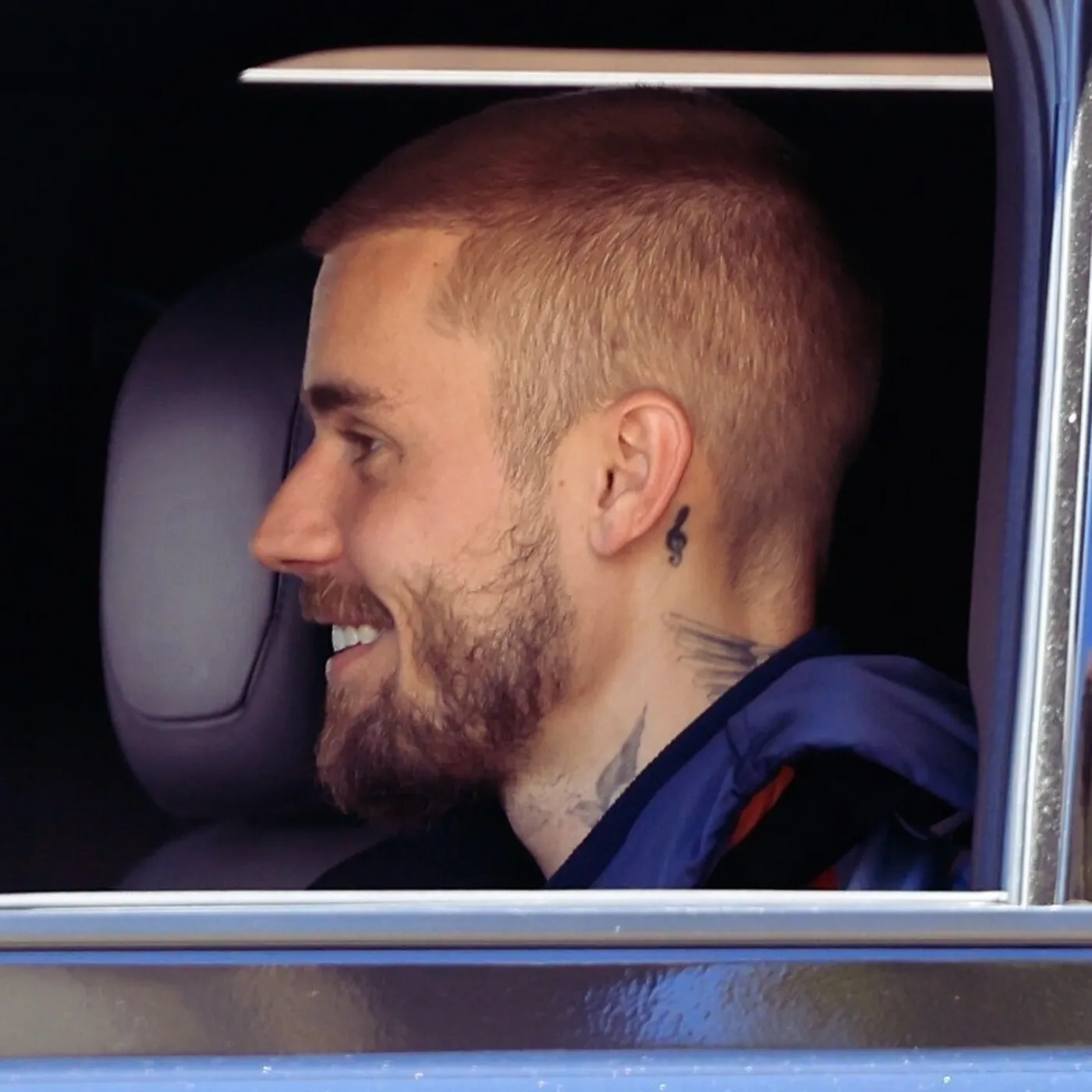 image_6861fa543a168 Justin Bieber Draws Attention Heading to LA Studio with Adorable Puppy in Tow