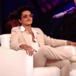 Bruno Mars Spotted Vibing While Backstreet Boys Light Up The Pinky Ring 1 Bruno Mars Spotted Vibing While Backstreet Boys Light Up The Pinky Ring