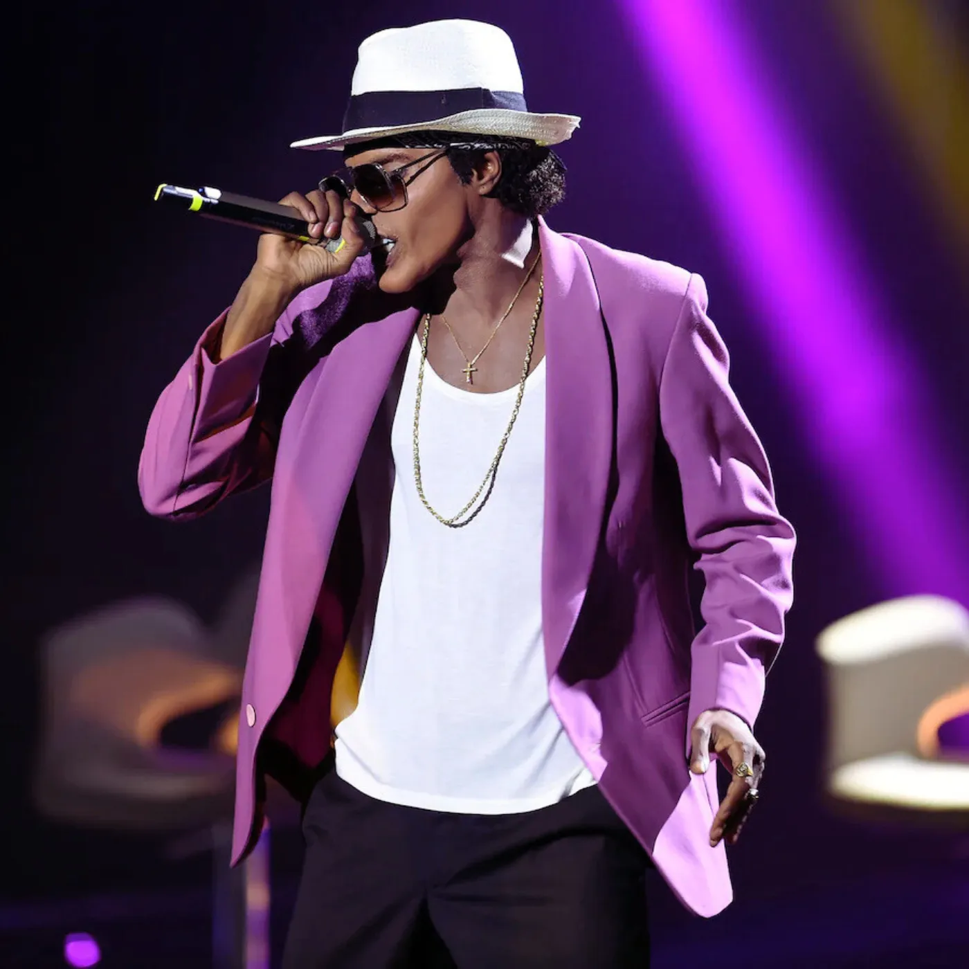 Bruno Mars Proves He Needs No One in the Studio
