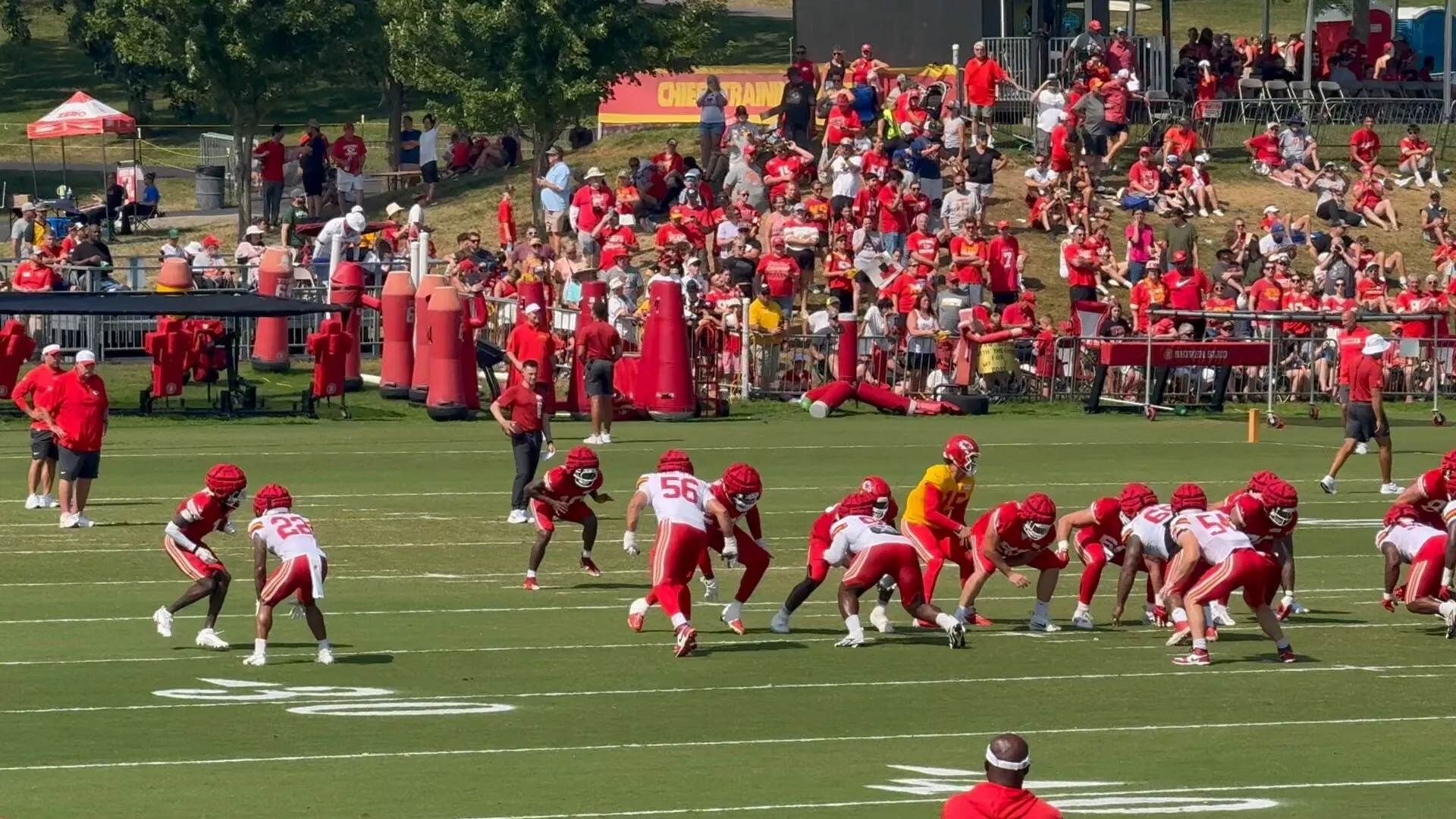 image_68623251adfa8 VIDEO: Patrick Mahomes' Jaw-Dropping New Trick Play Leaks On Social Media—NFL Rivals On Edge