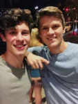 Fans Are Flooding Australia Zoo with Love Notes — After That Shawn Mendes and Robert Irwin Rumor Went Viral 1 Fans Are Flooding Australia Zoo with Love Notes — After That Shawn Mendes and Robert Irwin Rumor Went Viral