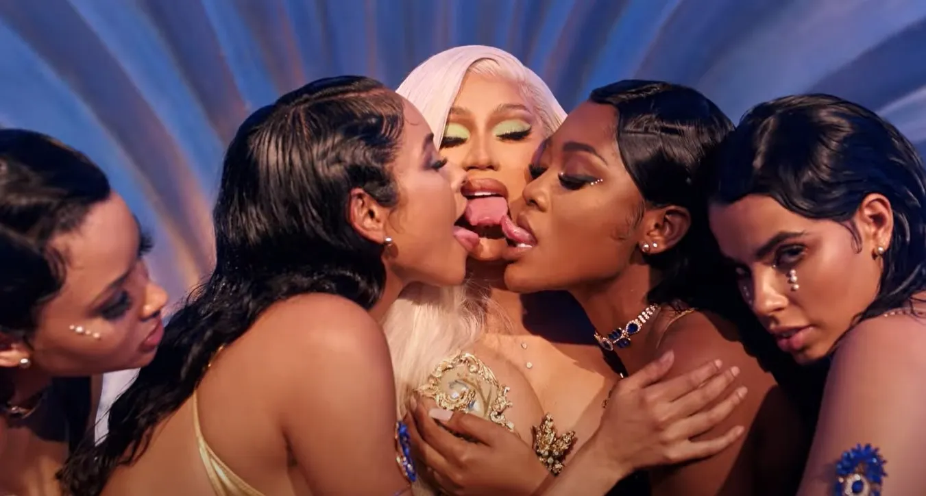 image_68633d702cbe4 Cardi B’s Wildest Photo Yet? Fans Can’t Stop Talking About That Tongue Moment!