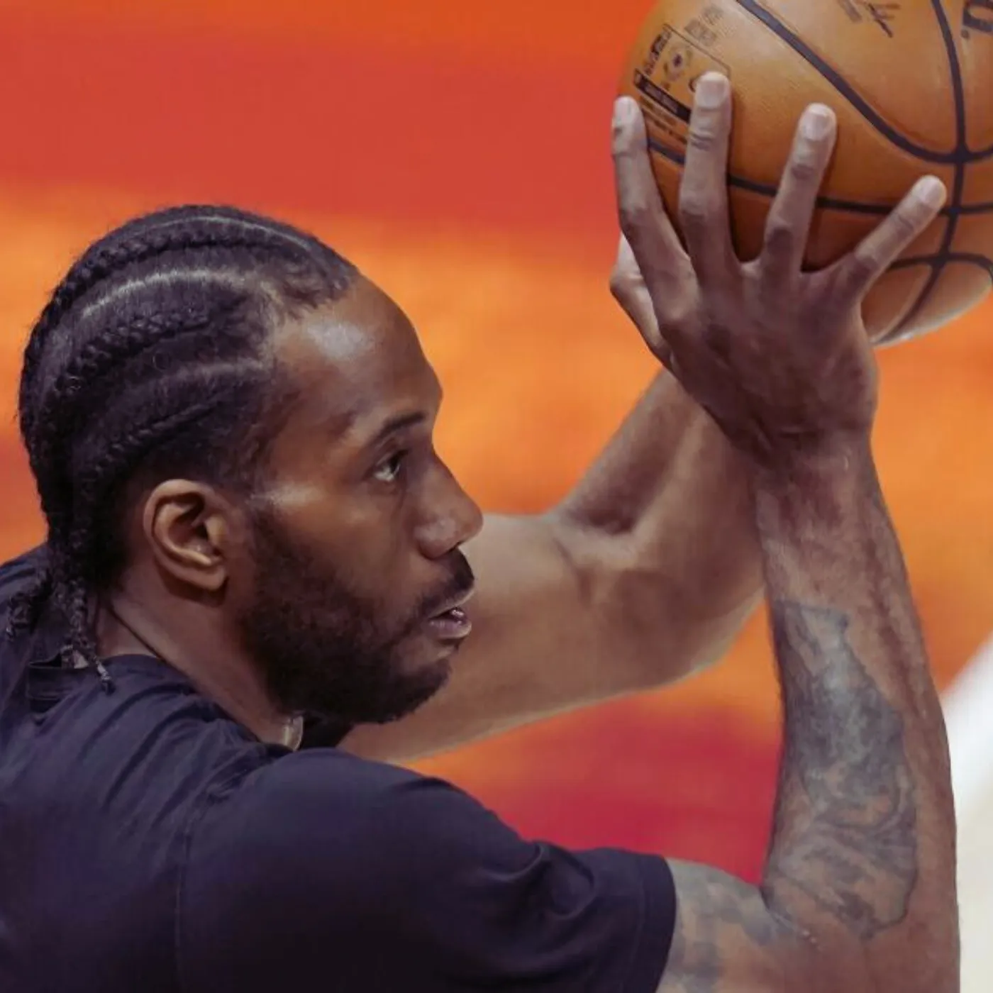 image_68638bd6b923a Kawhi Leonard Sparks Spurs Meltdown With One Chilling Move