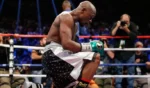 Floyd ‘Money’ Mayweather Collapses in 10 Seconds: The Mystery Behind the Shocking Defeat of the Boxing Legend