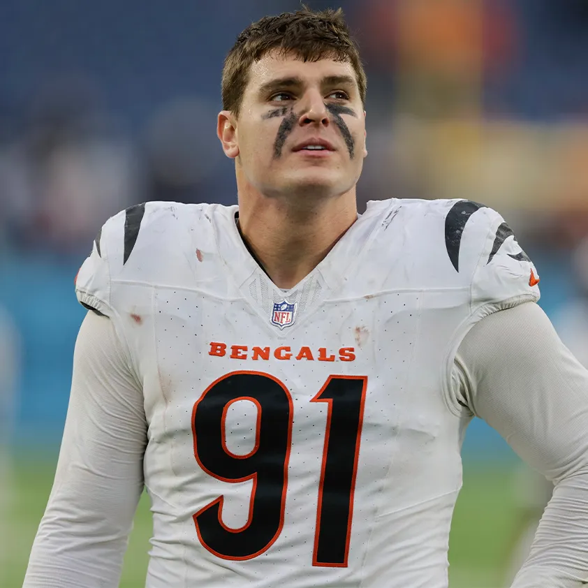 image_6864a0fb9db8d Joe Burrow’s Shocking Admission About the Trey Hendrickson Contract Drama — Fans Are Divided