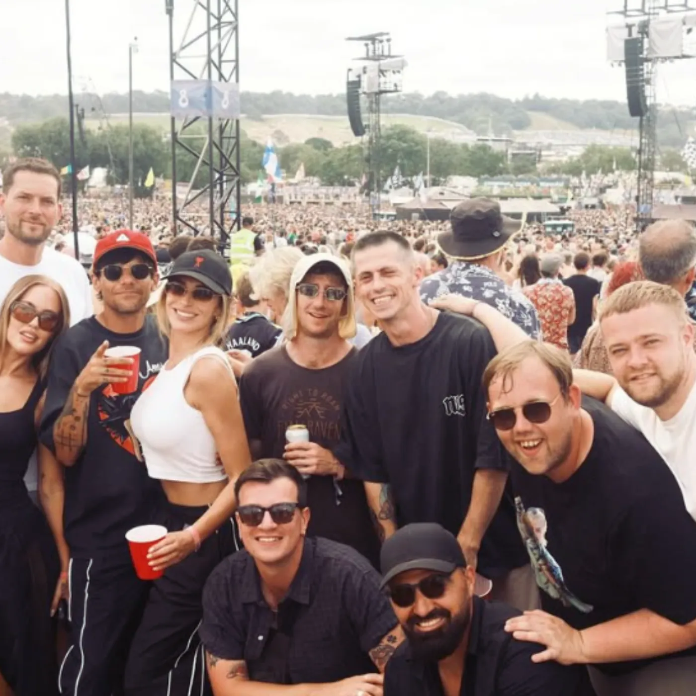 image_6864e1a1da01e Louis Tomlinson Makes Quiet Move With Zara McDermott That Sets Everything Off