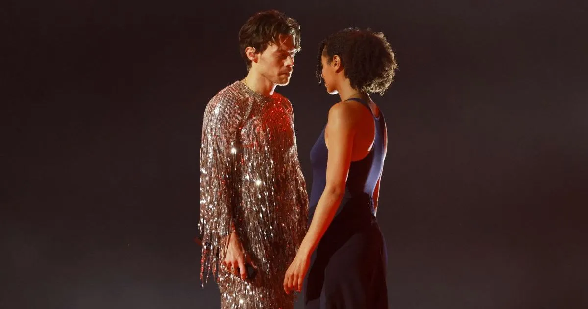 image_6864fafcb16e1 Is Glastonbury Where Harry Styles Just Unveiled His New ‘It-Girl’ Romance?