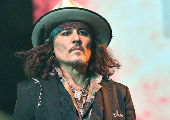 Cover Image for Johnny Depp Rumored to Plan Retirement in 2026 – What’s the Truth?