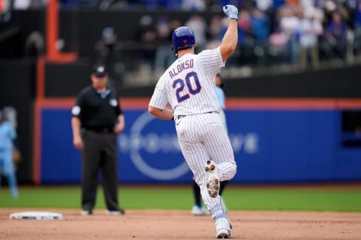 image_6867523e68e57 Unstoppable Power: Pete Alonso rips an RBI double high off the wall!