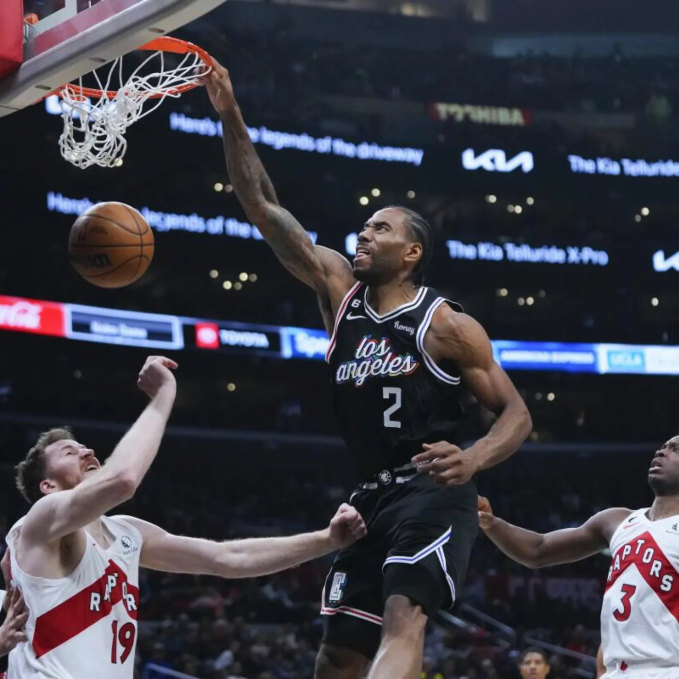 Drew Timme’s New Arsenal Threatens To Break Kawhi Leonard’s Defense