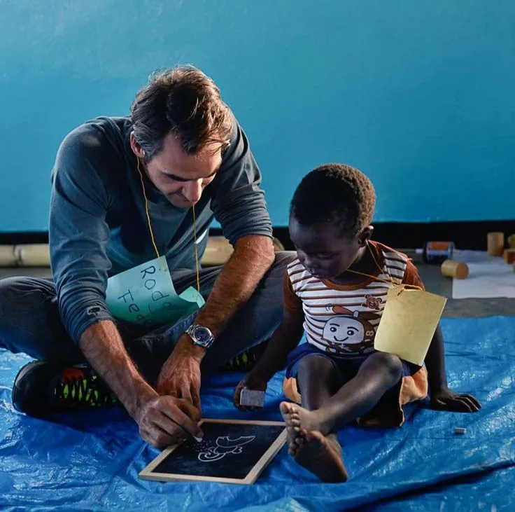 image_68677d30837e8 Child Was Cold, Alone, and Hungry — Until Roger Federer And His Wife Stepped In. 15 Years Later, Little Boy First Words to Roger Will Break You