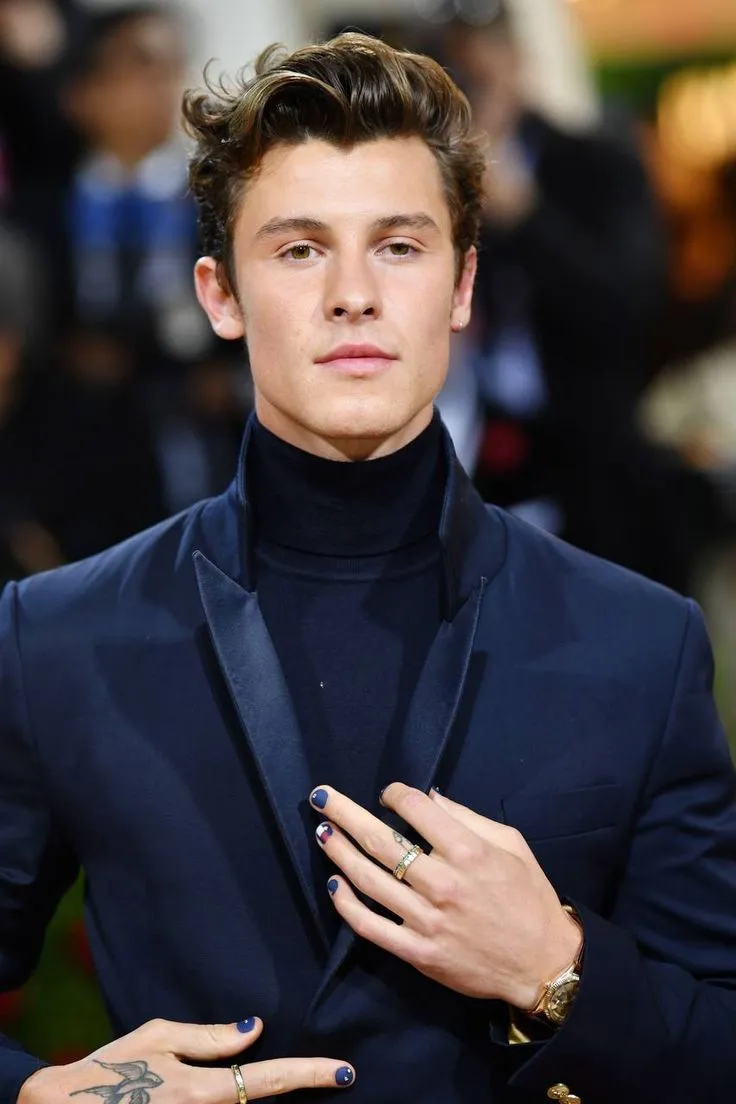 Conan Gray Confessed He Wanted to Kiss Someone — Fans Think It Was Shawn Mendes… Until He Crossed Out the Name