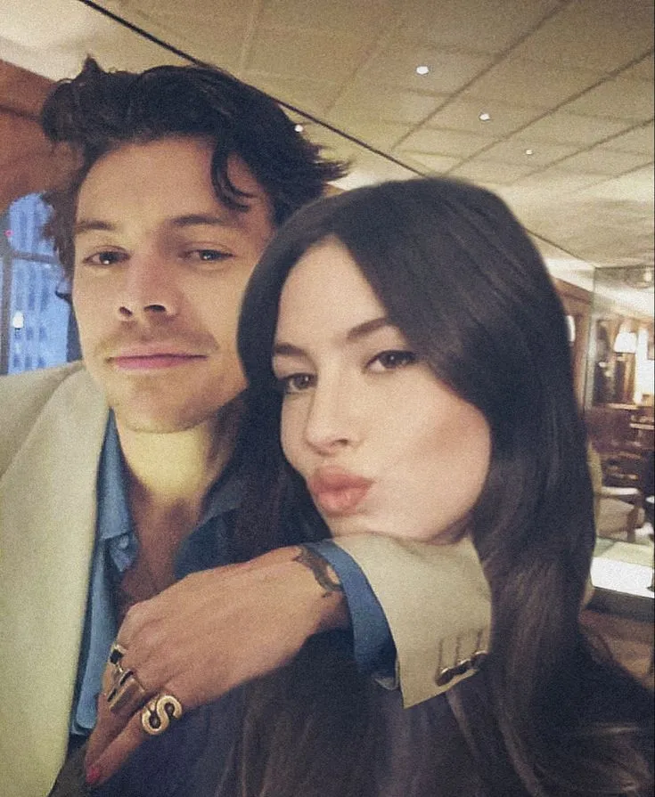 image_6868804a89231 Fans Are Losing It Over Harry Styles’ Bold Move After Gracie Abrams’ Set — What Does It Really Mean?